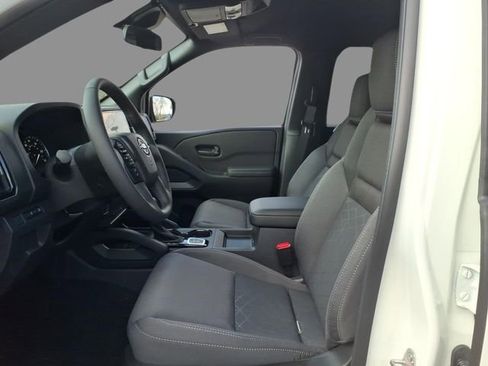 New 2026 Nissan Frontier SV w/ All-Weather Content Package AWD/4WD image 20