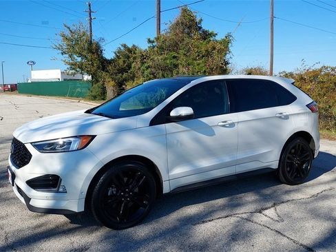 Used 2020 Ford Edge ST w/ Equipment Group 401A image 7