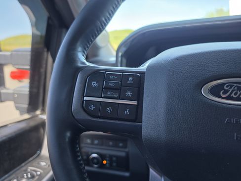 Used 2024 Ford F250 Lariat w/ Lariat Ultimate Package AWD/4WD image 19