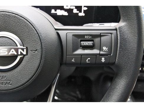 Used 2026 Nissan Kicks SV FWD image 20