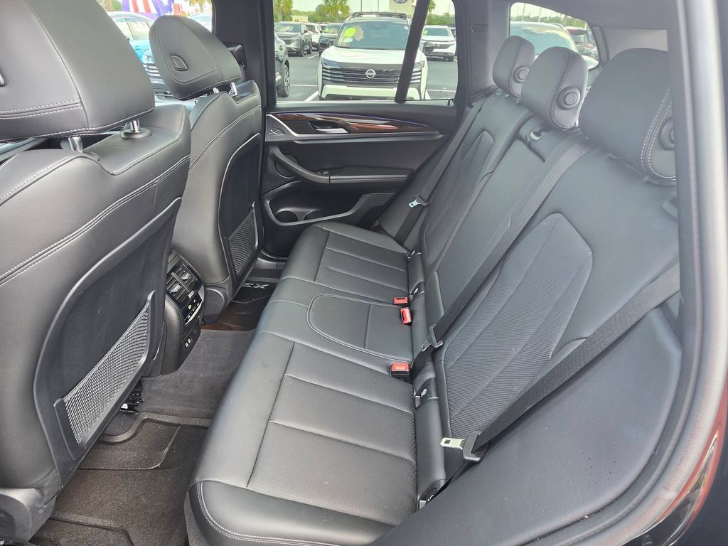 Used 2022 BMW X3 xDrive30i w/ Convenience Package w/ZPA AWD/4WD image 13