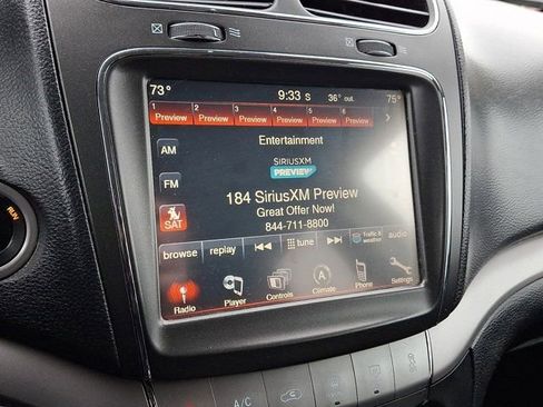 Certified 2017 Dodge Journey Crossroad image 16