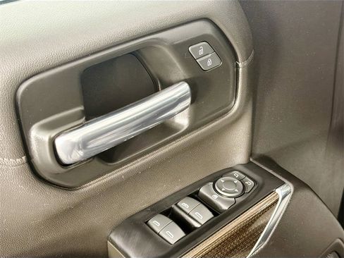 Used 2019 Chevrolet Silverado 1500 LT Trail Boss image 16