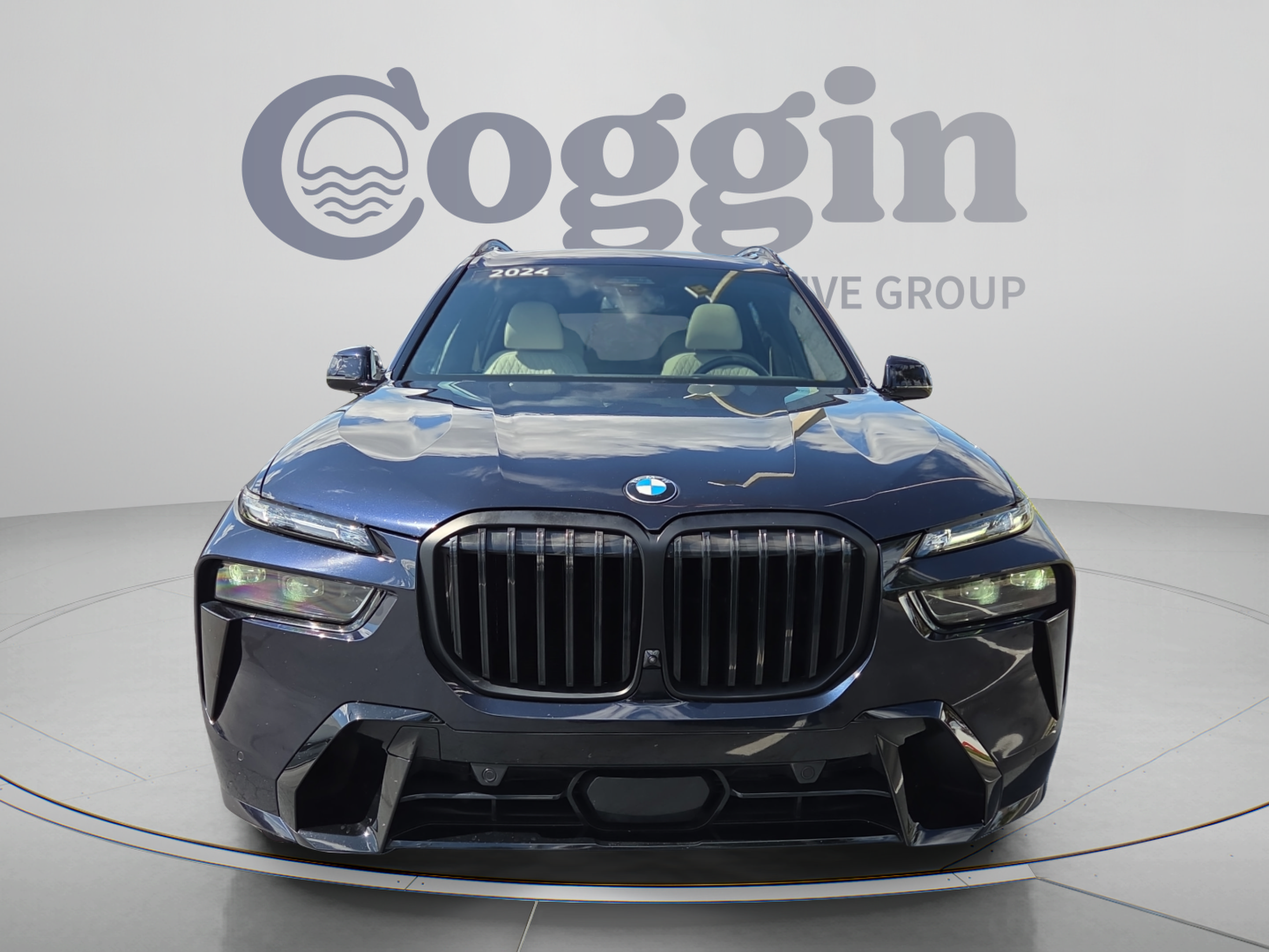 Certified 2024 BMW X7 xDrive40i w/ M Sport Package AWD/4WD image 8