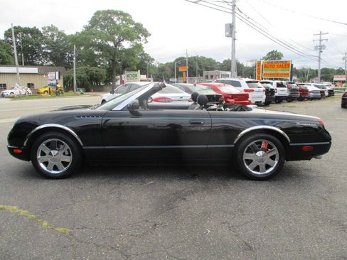 Used 2003 Ford Thunderbird image 5