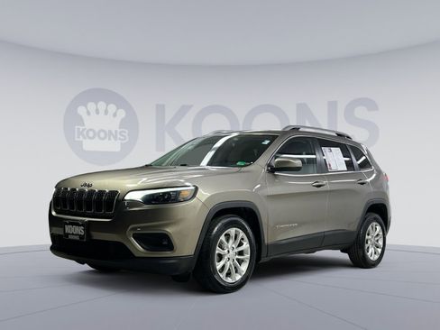 Used 2019 Jeep Cherokee Latitude w/ Popular Appearance Group image 1