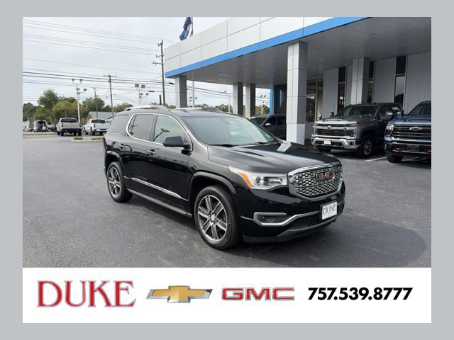 Used 2017 GMC Acadia Denali w/ Technology Package FWD image 1