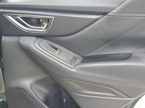 Used 2024 Subaru Forester Touring image 41