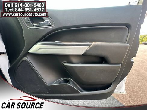 Used 2019 Chevrolet Colorado LT AWD/4WD image 28