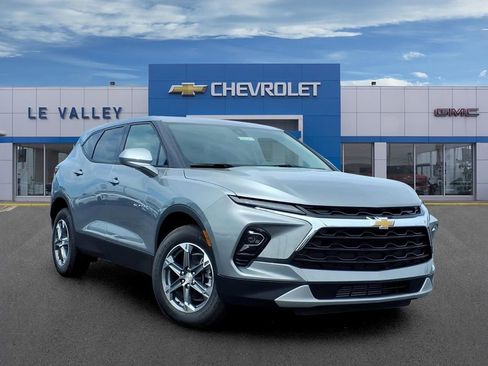 New 2026 Chevrolet Blazer LT w/ LPO, Floor Liner Package AWD/4WD image 1