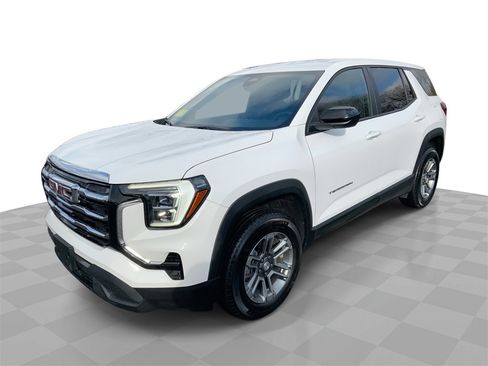 Used 2025 GMC Terrain Elevation image 2