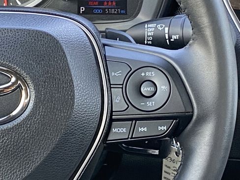 Certified 2022 Toyota Corolla SE FWD image 18