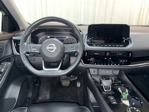 Used 2023 Nissan Rogue SL w/ SL Premium Package AWD/4WD image 14