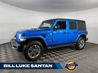 Used 2022 Jeep Wrangler Unlimited Sahara AWD/4WD video 1