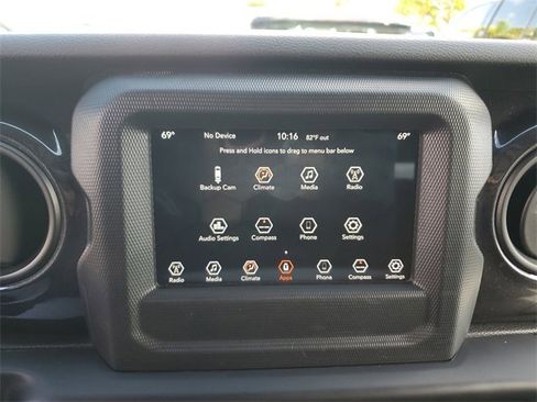 Used 2020 Jeep Wrangler Unlimited Sport image 19