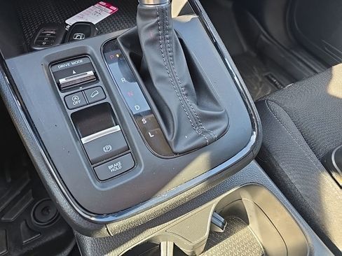 Used 2024 Honda CR-V LX image 20