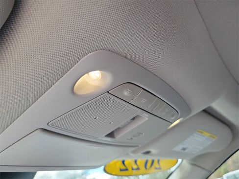 Used 2022 Nissan Maxima Platinum w/ Sport Mat Group image 29