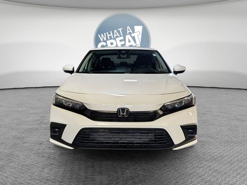 Used 2024 Honda Civic EX image 9