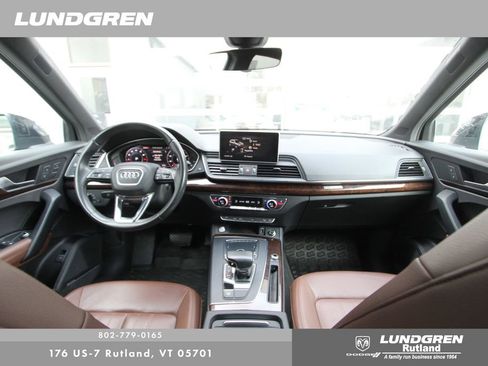Used 2019 Audi Q5 2.0T Premium Plus w/ Premium Plus Package image 6