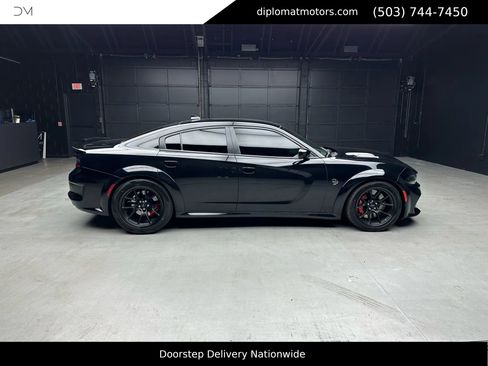 Used 2022 Dodge Charger SRT Hellcat image 8