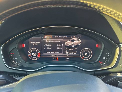 Used 2018 Audi SQ5 Prestige w/ Prestige Package AWD/4WD image 9