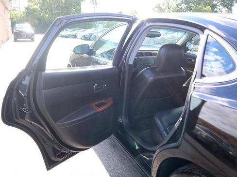 Used 2005 Buick LaCrosse CXL w/ Gold Convenience Package FWD image 15