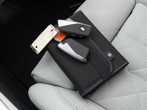 Used 2025 BMW X5 xDrive40i w/ Premium Enhanced Package image 7