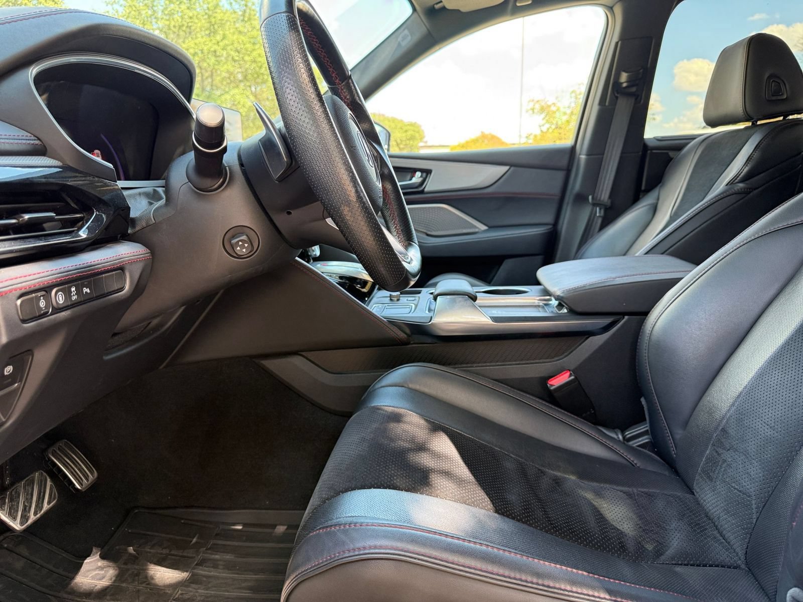 Used 2023 Acura MDX A-Spec AWD/4WD image 28