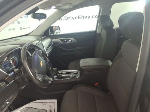 Used 2020 Chevrolet Traverse LT w/ LPO, Floor Liner Package AWD/4WD image 12