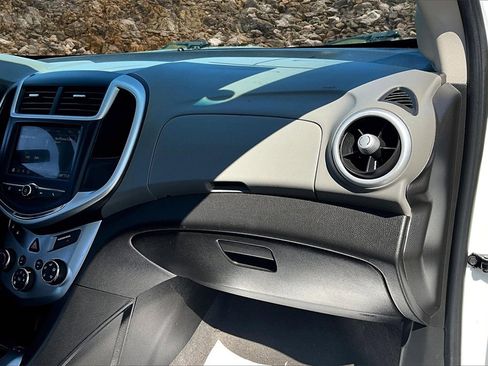 Used 2019 Chevrolet Sonic LT image 16