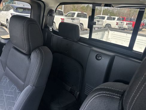 New 2025 Nissan Frontier SV image 19