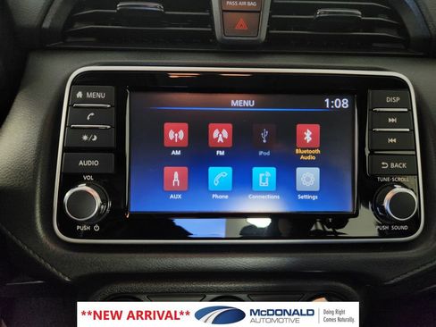 Used 2025 Nissan Versa S w/ Trunk Package FWD image 18