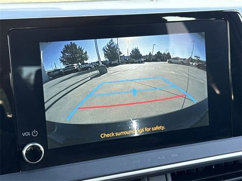 Used 2024 Toyota Prius Limited image 16