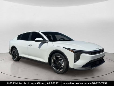 New 2026 Kia K4 EX FWD image 1