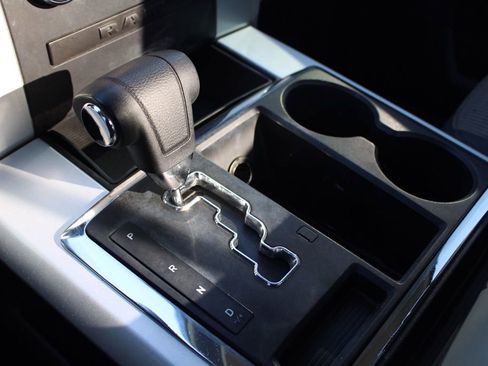 Used 2010 Dodge Ram 1500 Truck SLT image 28