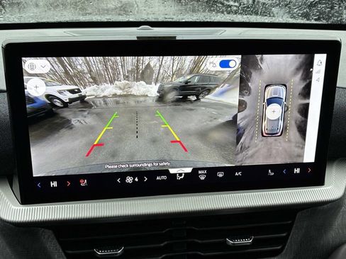 New 2026 Ford Explorer Platinum w/ LUX Leather Package image 18