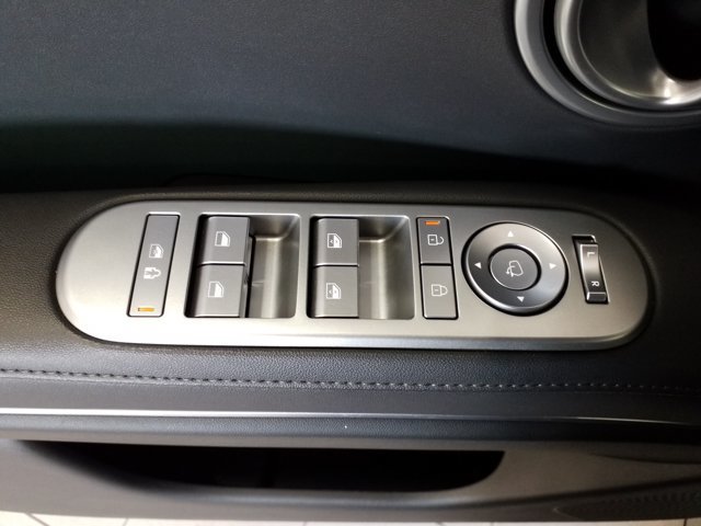 Certified 2026 Hyundai Palisade Limited AWD/4WD image 11