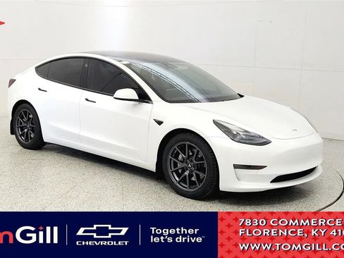 Used 2021 Tesla Model 3 Long Range image 1