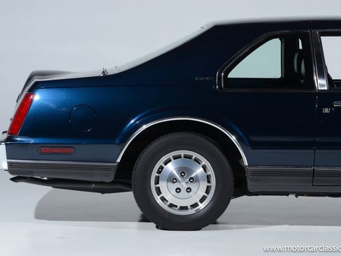 Used 1987 Lincoln Mark VII LSC image 10