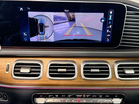 Used 2024 Mercedes-Benz GLE 350 4MATIC image 14