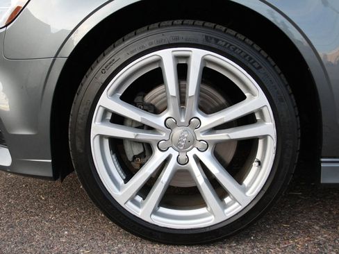 Used 2018 Audi A3 2.0T Premium Plus image 37