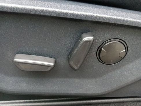 New 2026 Ford F250 Lariat image 16