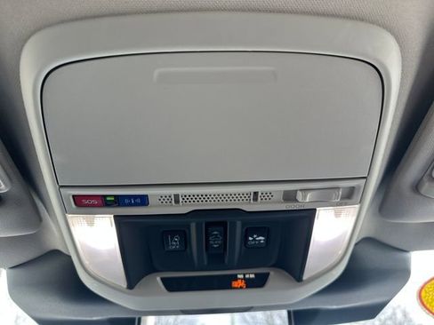 Certified 2023 Subaru Forester Premium image 17