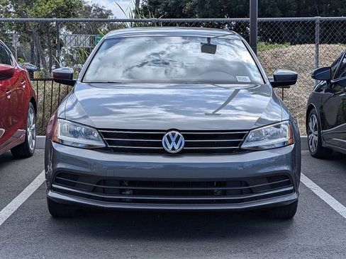 Used 2017 Volkswagen Jetta S image 28