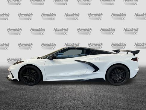 Used 2022 Chevrolet Corvette Stingray Premium Cpe w/ Z51 Performance Package RWD image 7