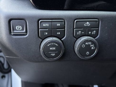 New 2026 Chevrolet Silverado 1500 LT AWD/4WD image 17