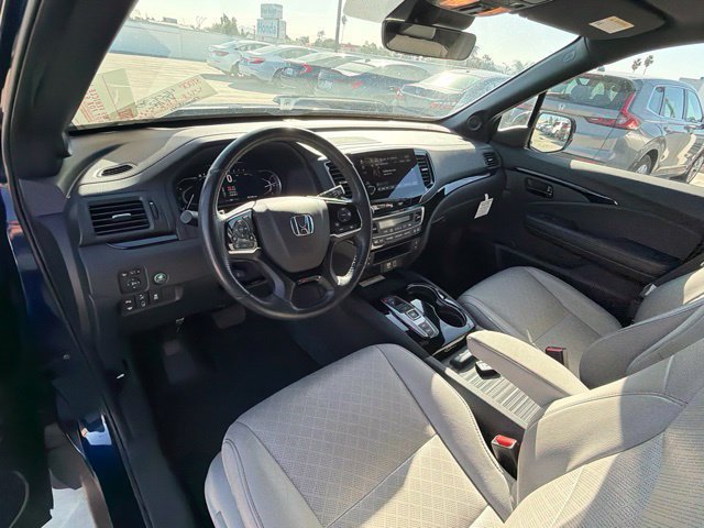 Used 2023 Honda Passport Elite image 5
