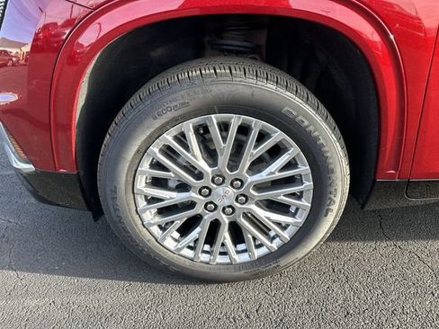 Used 2024 GMC Acadia Denali w/ LPO, Floor Liner Package AWD/4WD image 10