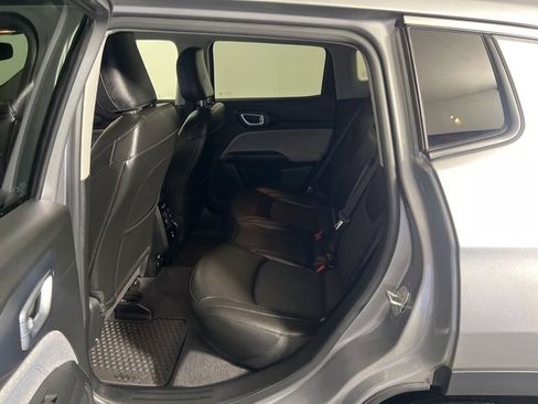 Certified 2022 Jeep Compass Latitude w/ Convenience Group image 27