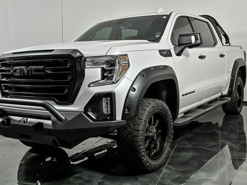 Used 2021 GMC Sierra 1500 SLT w/ SLT Premium Plus Package AWD/4WD image 5